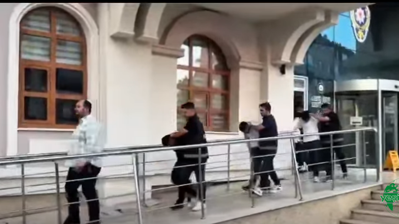 Konya'da Film Gibi Hırsızlık: 450 Bin TL ve 50 Gram Altın Çalan 5 Şüpheli 24 Saatte Yakalandı