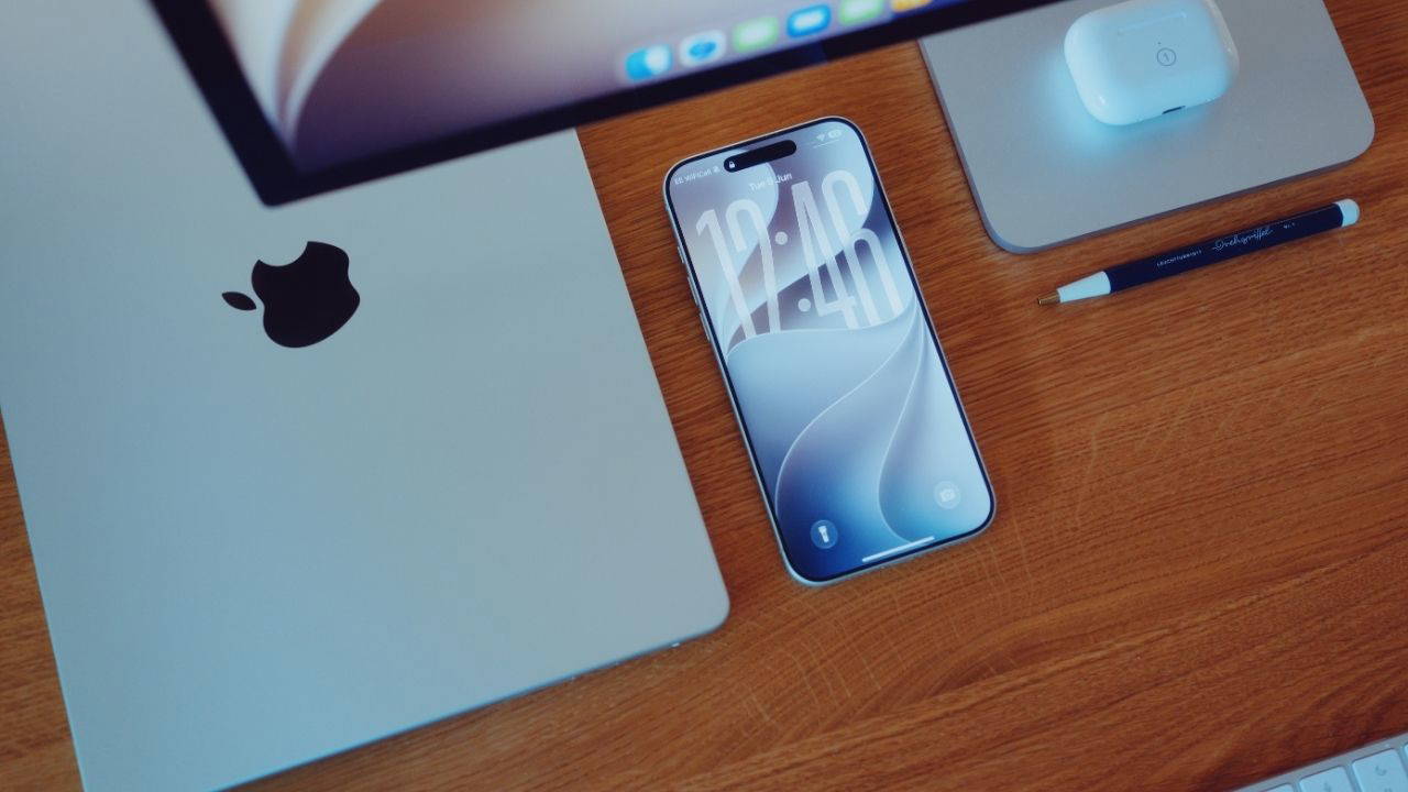 Apple, yeni güncellemelerini yayınladı