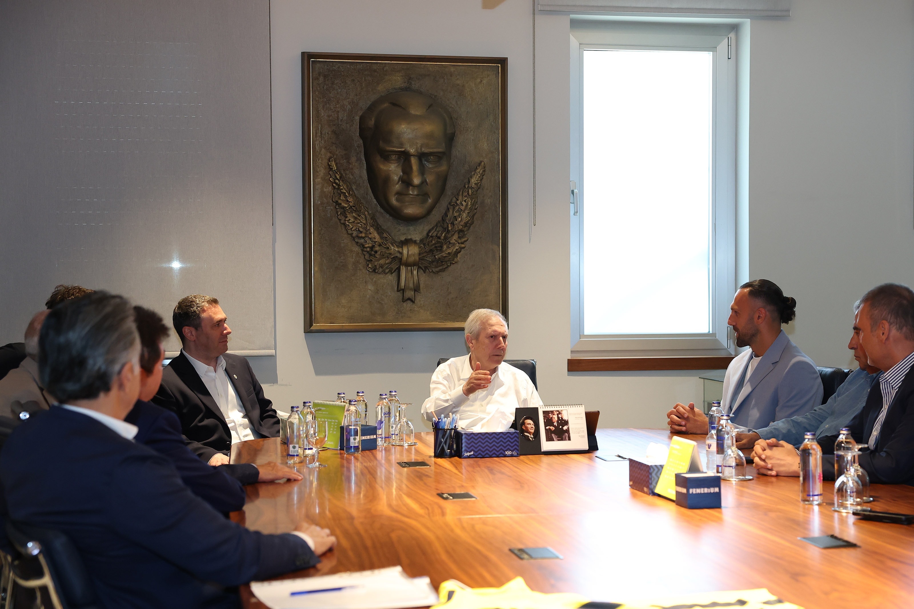 Fenerbahçe için büyük gün geldi! Sturm Graz maçı biter bitmez açıklanacak