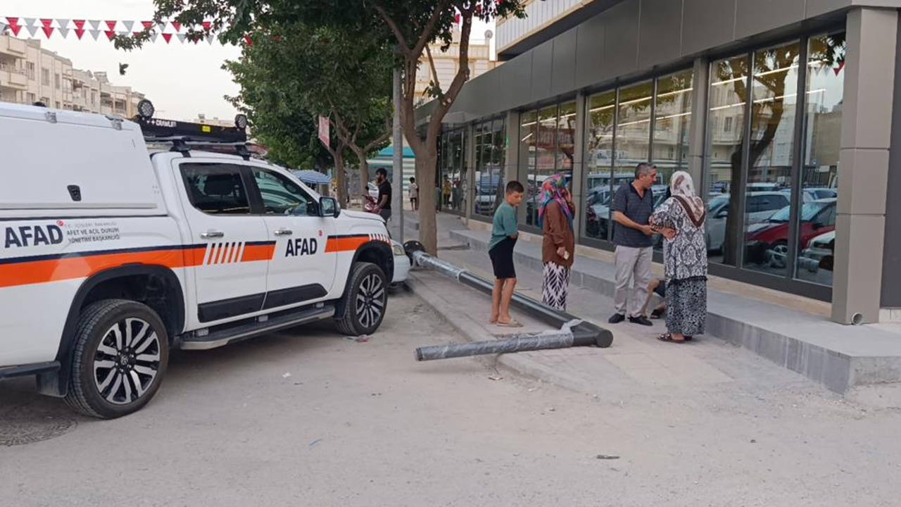 Lavabo açıcı bomba gibi patladı: 6 yaralı