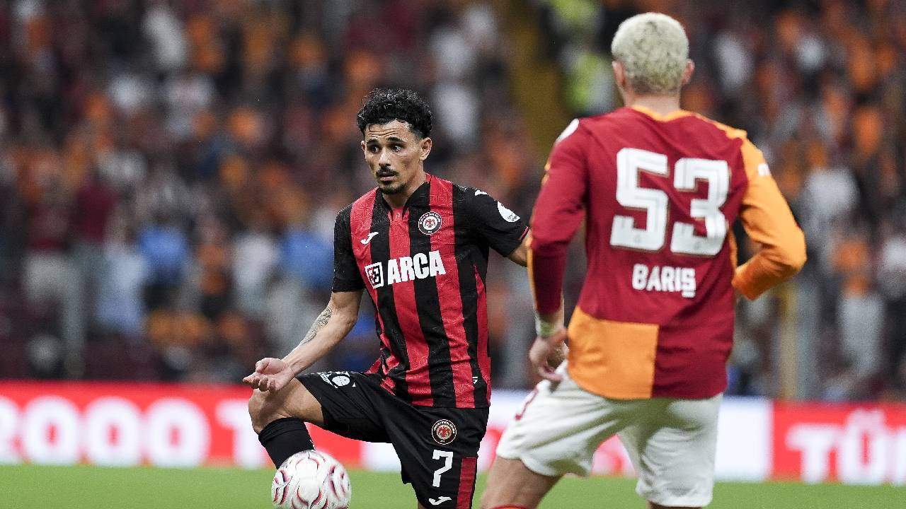 Galatasaray sezona Çorum FK beraberliğiyle başladı