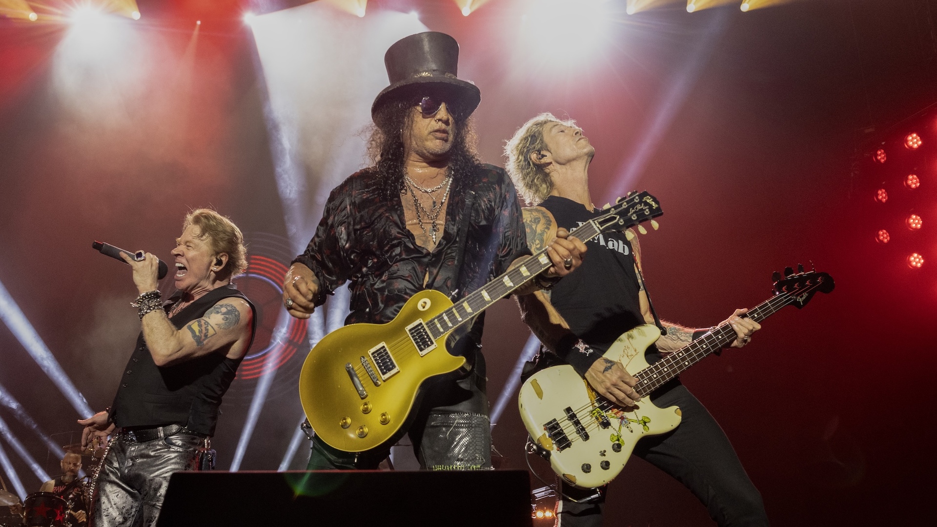 Guns N’ Roses İstanbul konserinde tarih yazacak