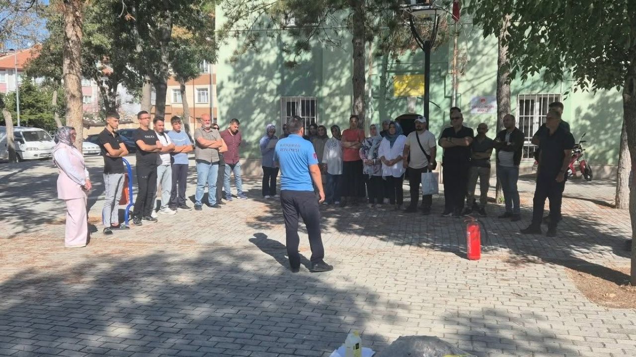 Karaman’da Personele Yangın Eğitimi ve Tatbikatı