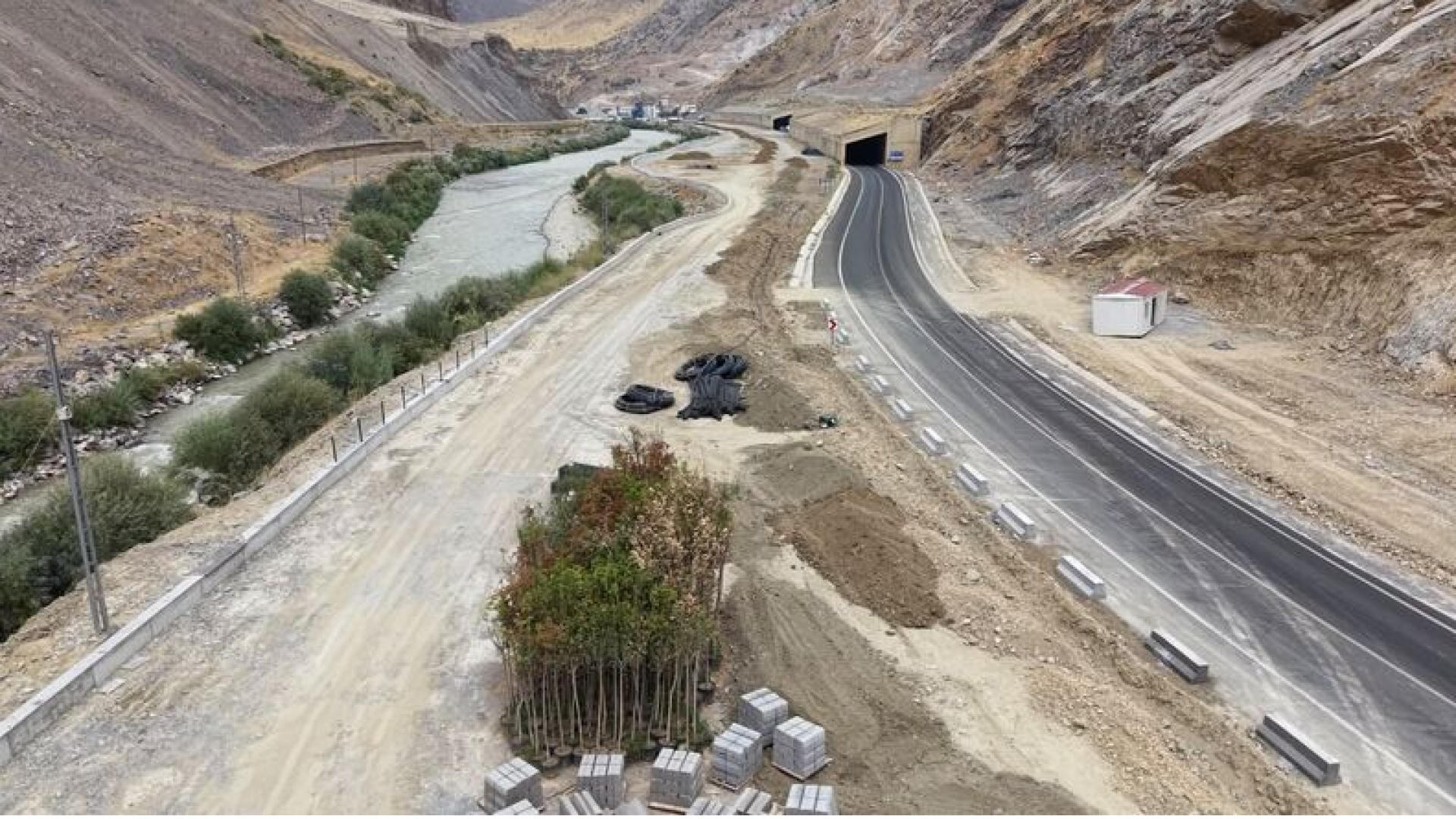 "Hakkari'de bir ilki gerçekleştiriyoruz"