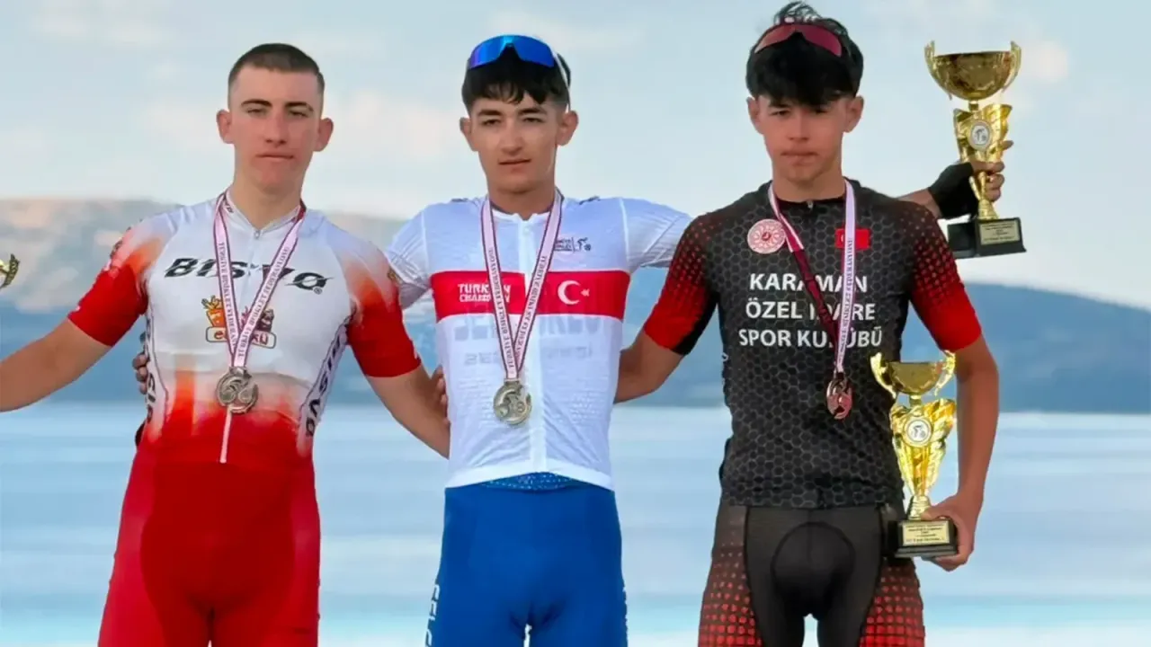 Karamanlı Sporculardan Çifte Şampiyona Başarısı: 6 Derece Birden