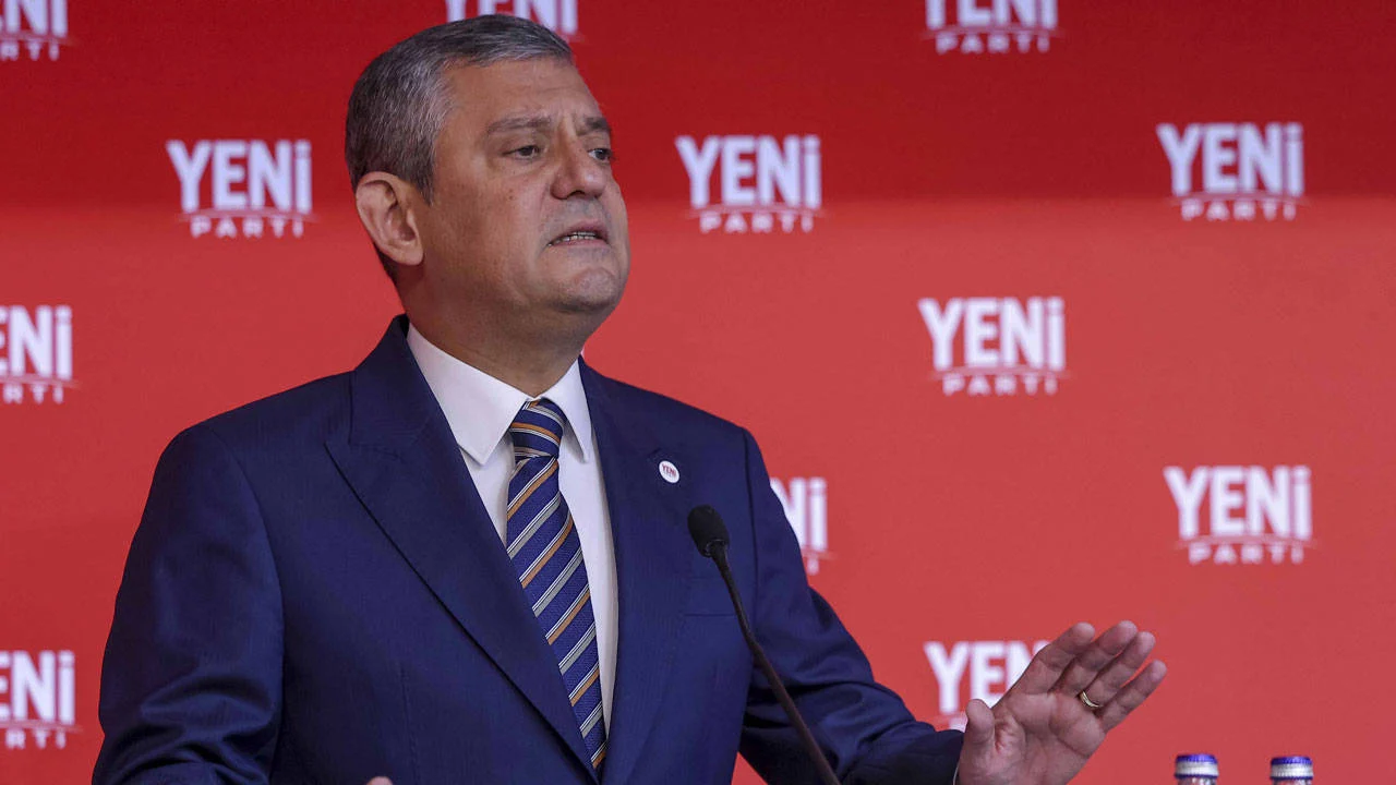 Özgür Özel'den Ömer Çelik'e: Osman Arıkan Nacar'ı tanıyor musun, tanımıyor musun?