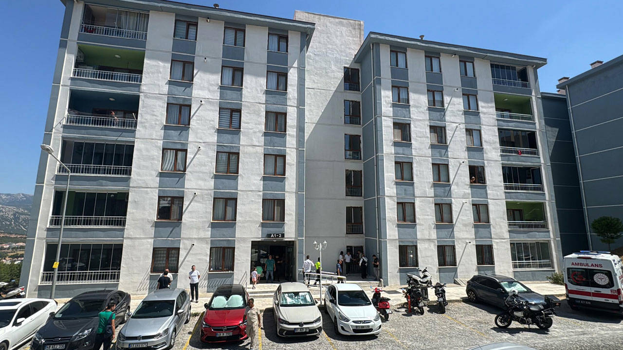 Muğla'da aynı evde iki kişi ölü bulundu: Cinayet ve intihar şüphesi