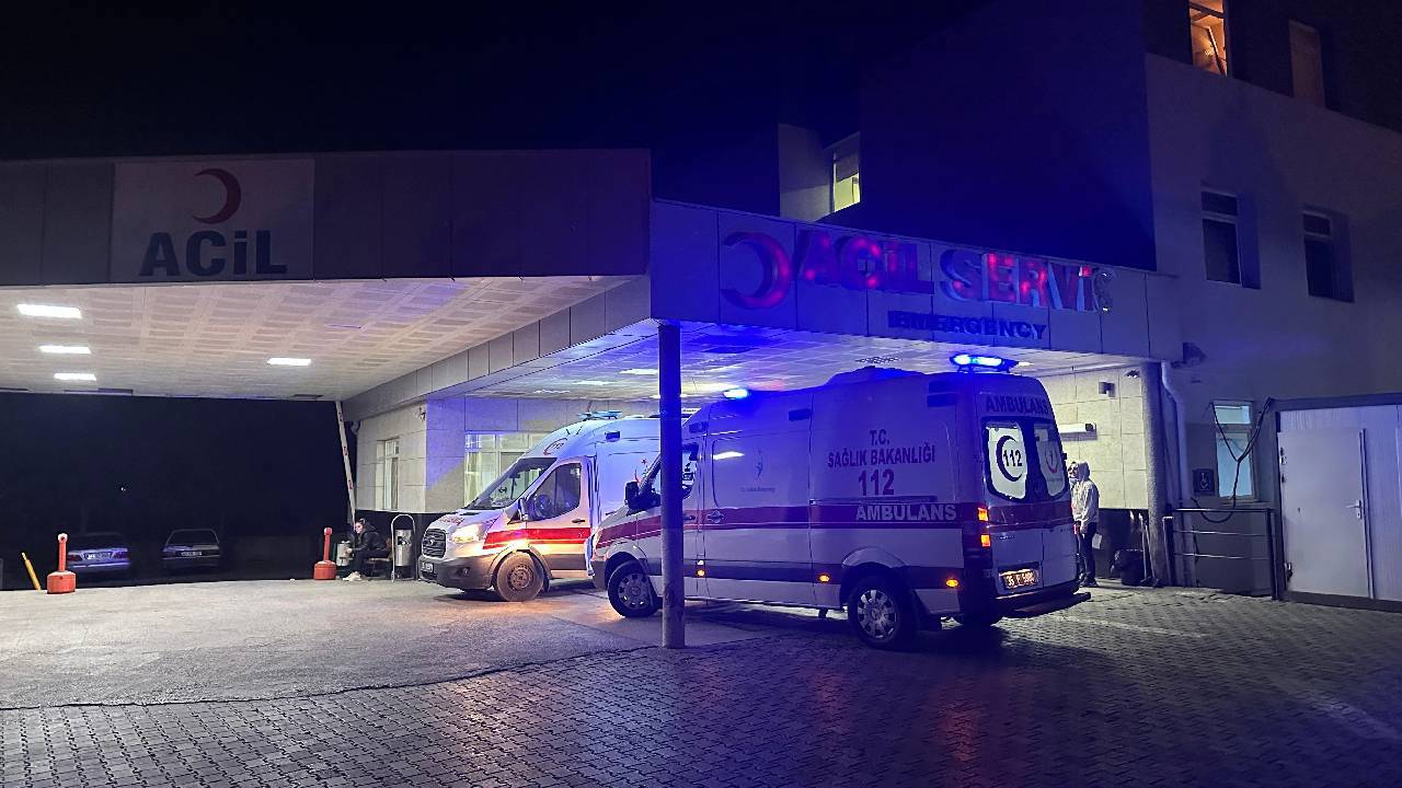 İzmir’de gıda zehirlenmesi iddiası: 80 işçi hastane kaldırıldı