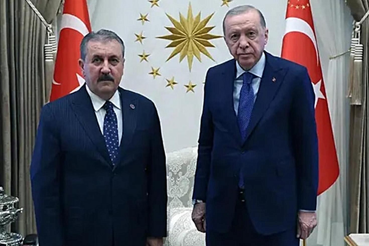 Cumhurbaşkanı Erdoğan ile Mustafa Destici arasında sürpriz görüşme
