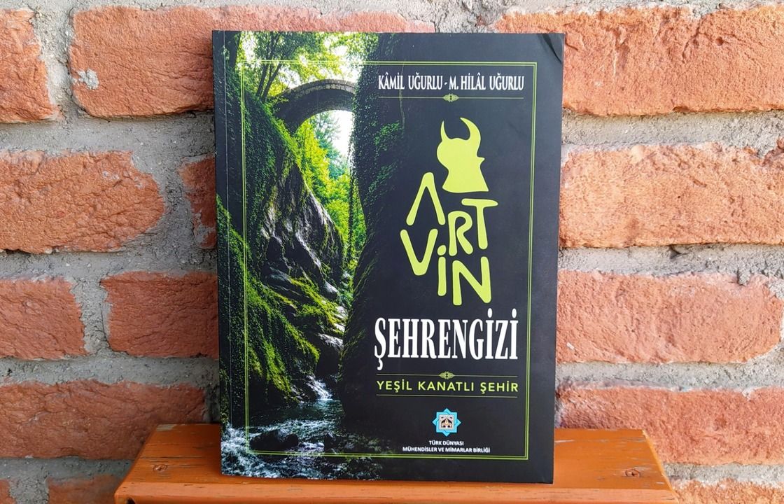 Kamil Uğurlu'nun "Artvin Şehrengizi" Kitabı Üzerine