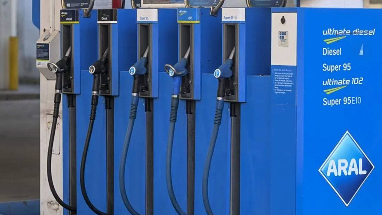 Almanya’da motorin fiyatları hızla yükseldi: Son 3 ayın zirvesinde
