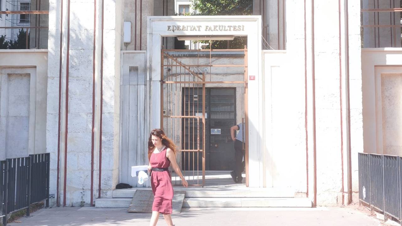 Kampüs geçim kaygısına açıldı