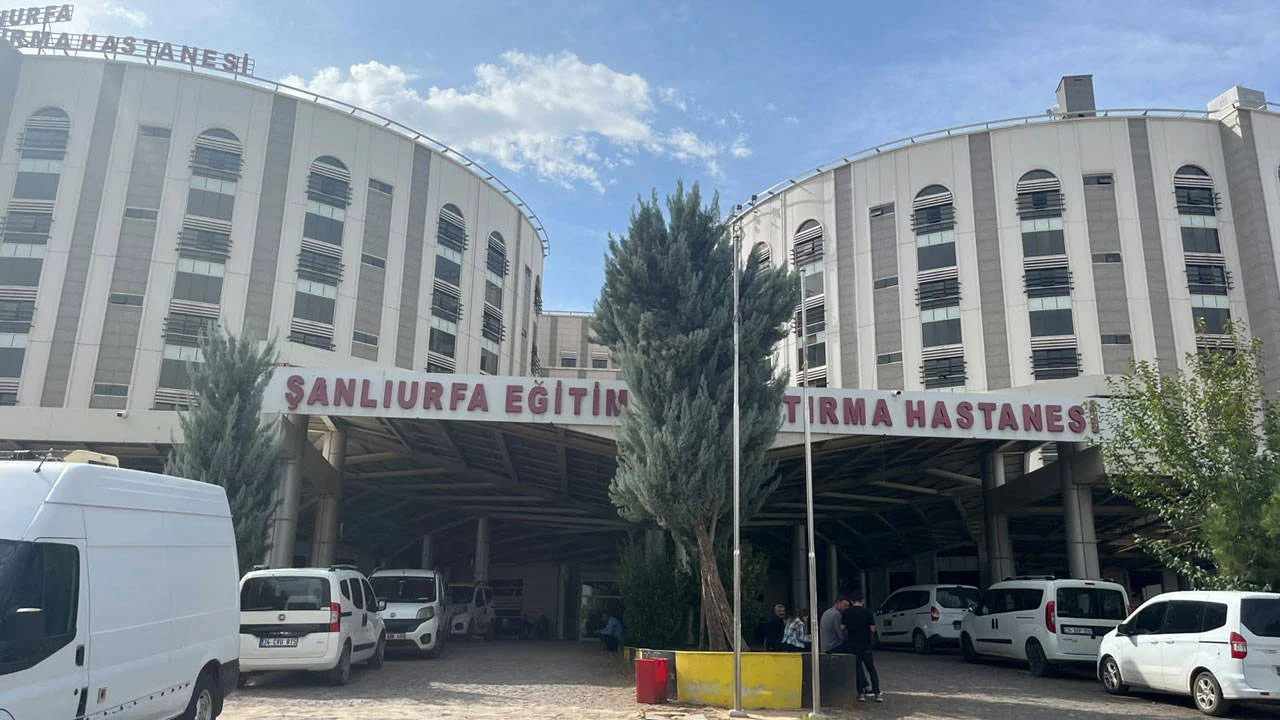 Devlet hastanesinde "dinleme" iddiası: SES'ten üç sağlık çalışanının görev yerinin değiştirilmesine tepki