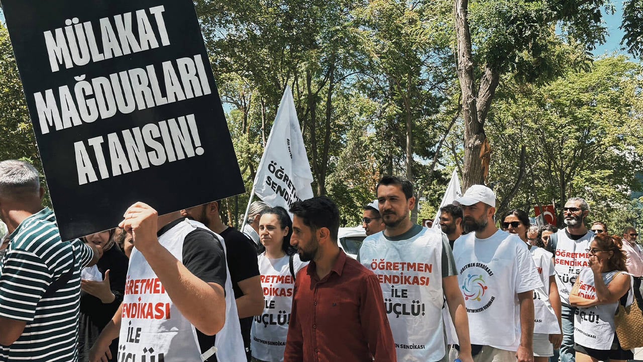 Bakanlık değil yandaş sendika duyurdu: Mülakat mağduru öğretmenler için PİKTES'li formül