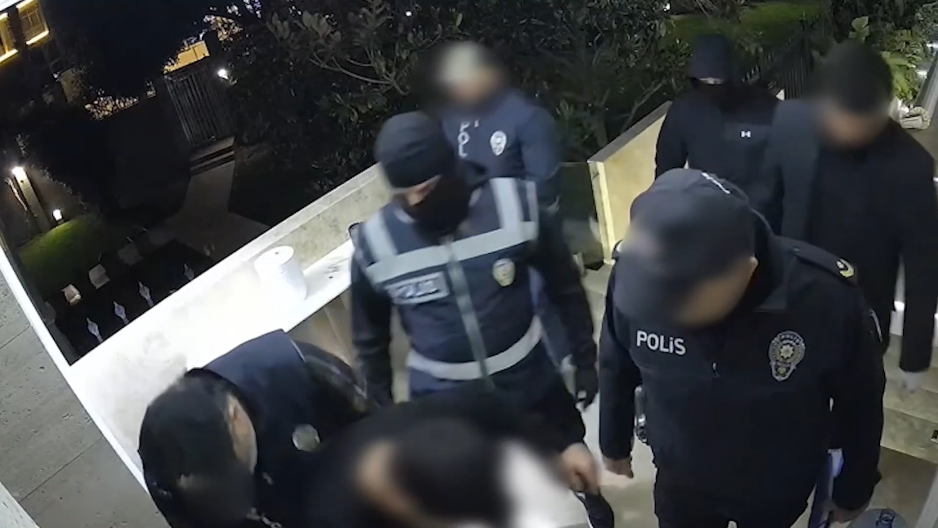 Rozet sahte, vurgun gerçek: 4 milyon dolar buhar oldu