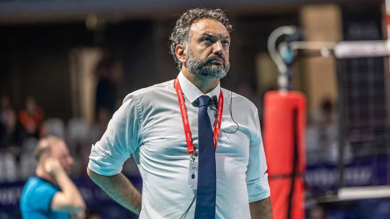 Stefano Lavarini kim, kaç yaşında ve nereli? Hangi takımı çalıştırıyor?