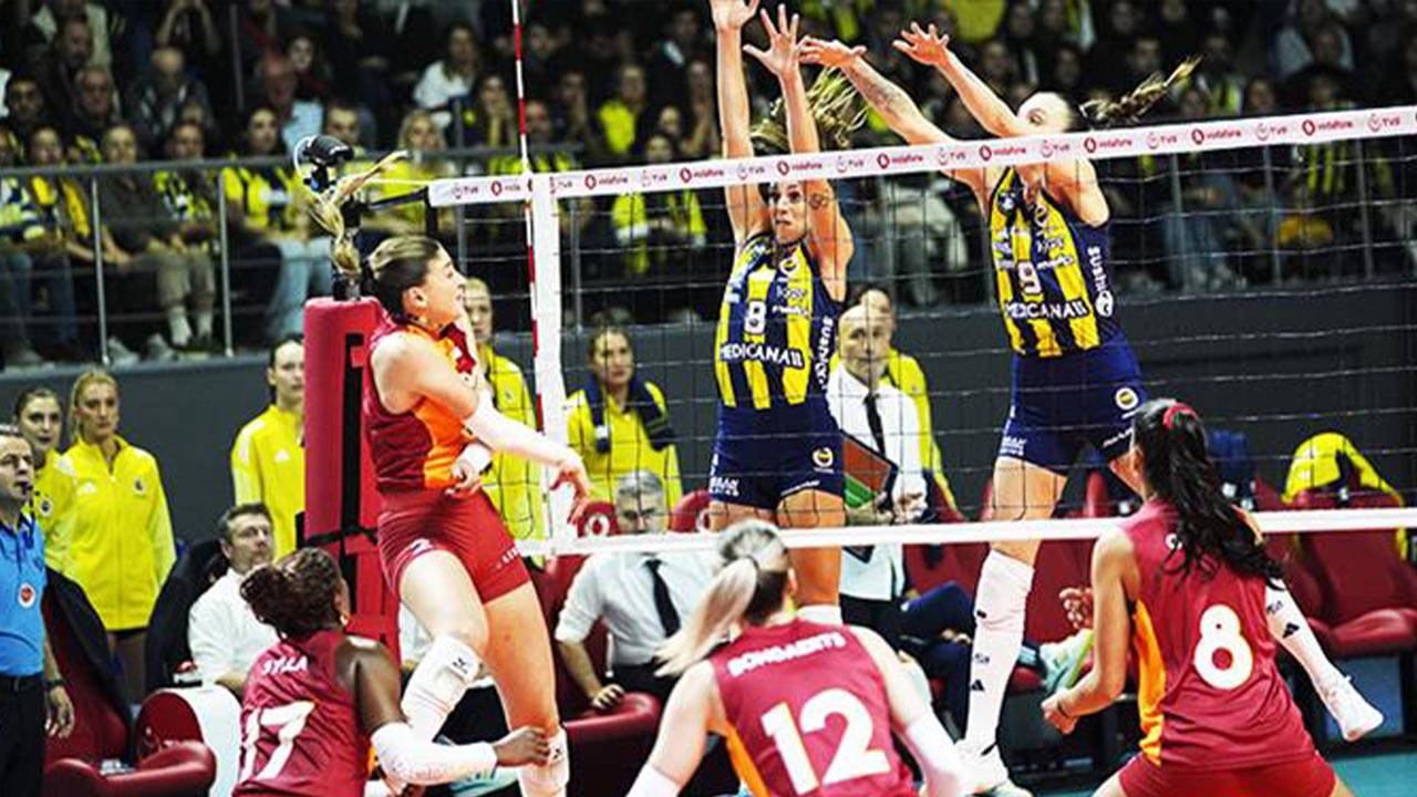Voleybolda Galatasaray-Fenerbahçe derbisi