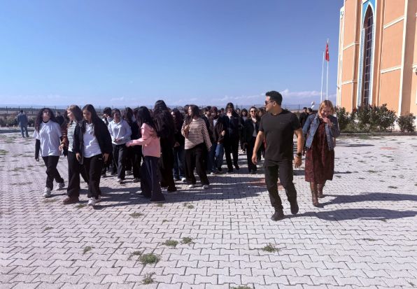 Karaman Güzel Sanatlar Lisesi’nde Sağlıklı Yaşam Yürüyüşü