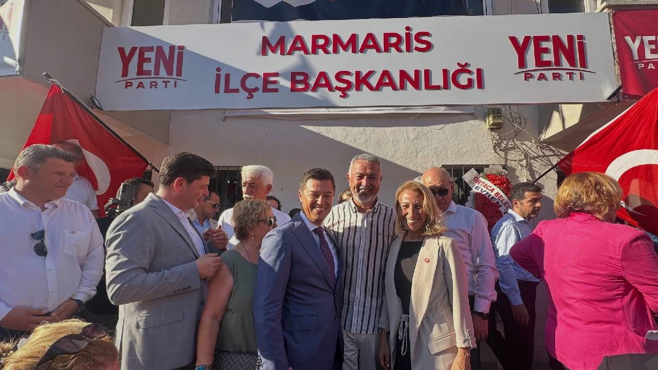 Marmaris Belediye Başkanı Acar Ünlü, YENİ Parti’ye katıldı
