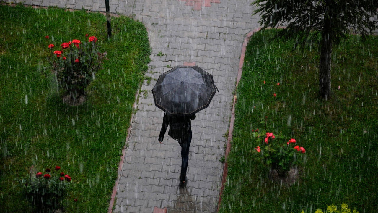 Meteoroloji'den 11 il için sağanak uyarısı