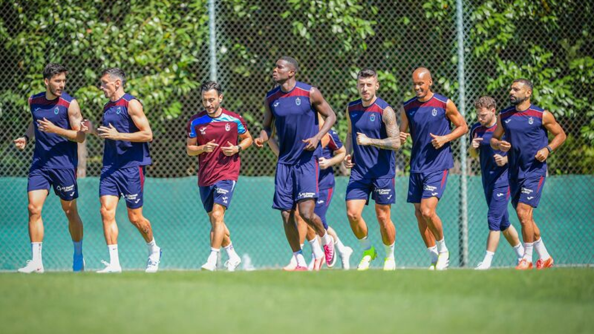Trabzonspor kafilesi Finlandiya'da!