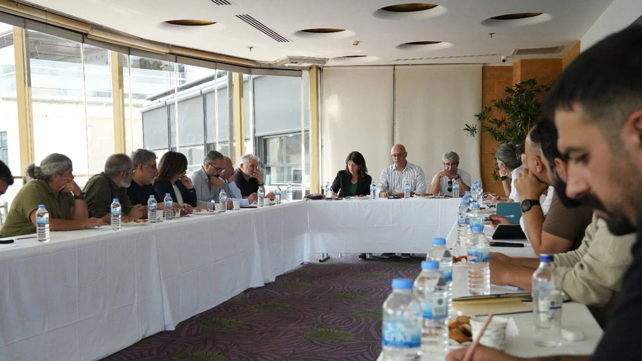 Süreci İsrail faktörü başlattı, Öcalan ‘alt kurul’un başına geçecek