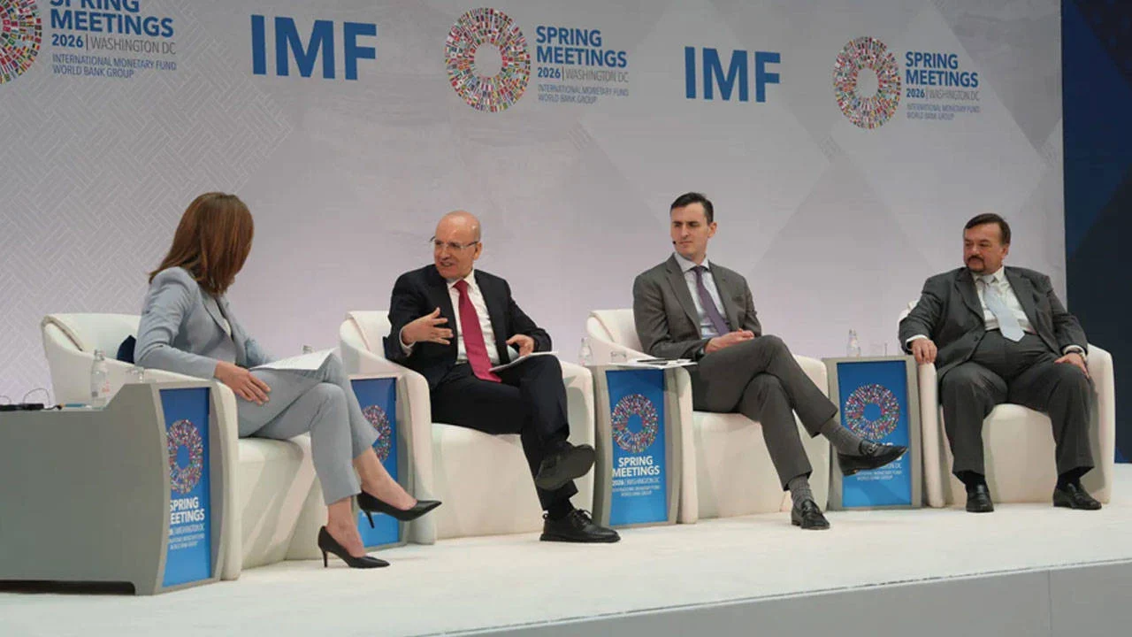 IMF’den Saray’a bir aferin, 3 uyarı