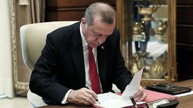 Cumhurbaşkanlığı tarafından yapılan atamalar Resmi Gazete'de