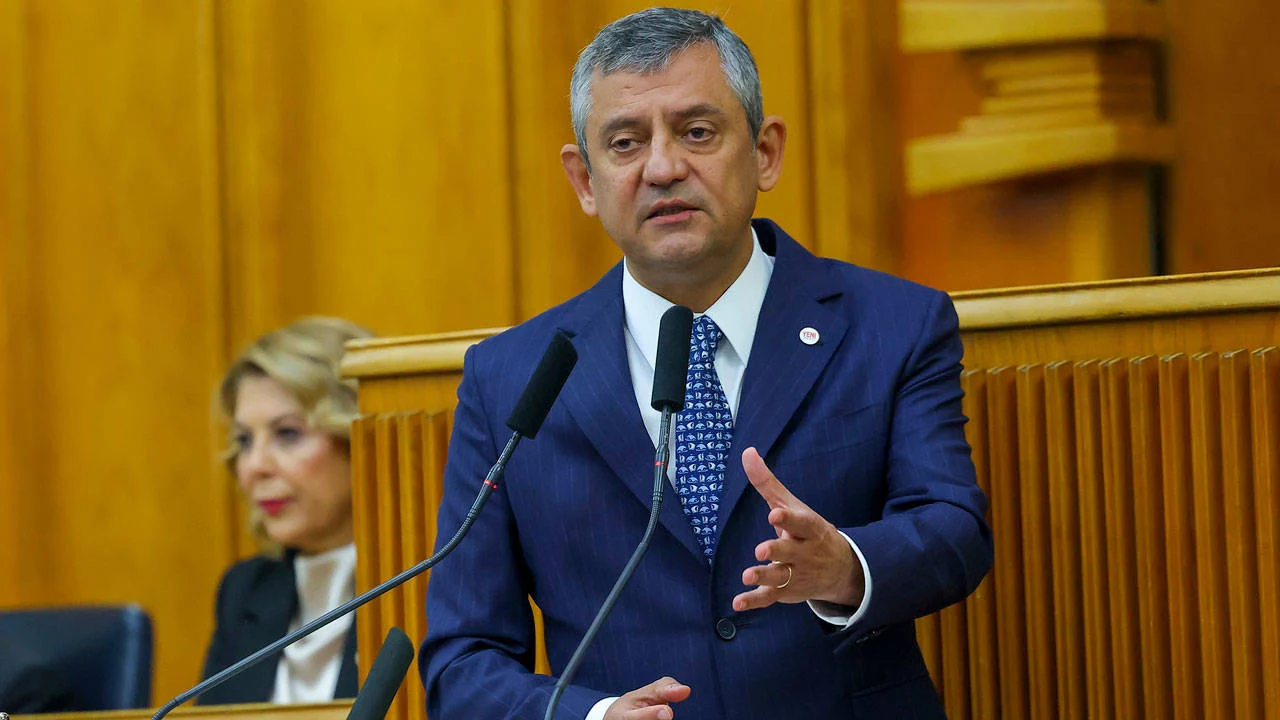 Özgür Özel konuşuyor: Hangi mesajları verecek?