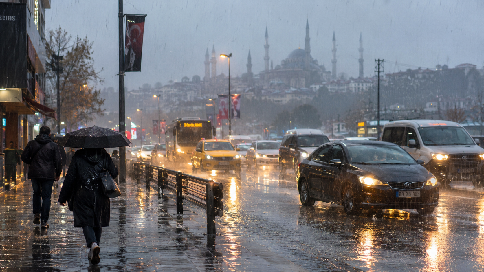 AKOM'dan İstanbul için fırtına ve sağanak uyarısı: Yağış pazar gününe kadar sürecek