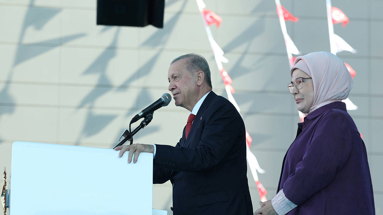 Kamu bütçesi havaya savruldu