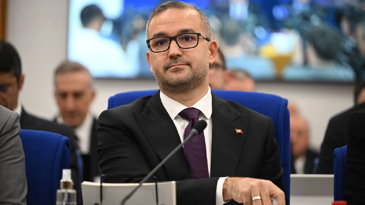 TCMB Başkanı Karahan: "Fonlardaki çıkışlar mevduata yöneldi, enflasyon geriledi, kira artışları yavaşladı"
