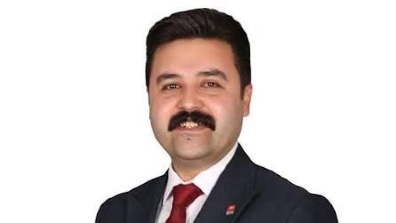 Baştuğ’dan Sağlam’a: “Karamanlı Artık Fotoğraf Değil, Sonuç İstiyor!”