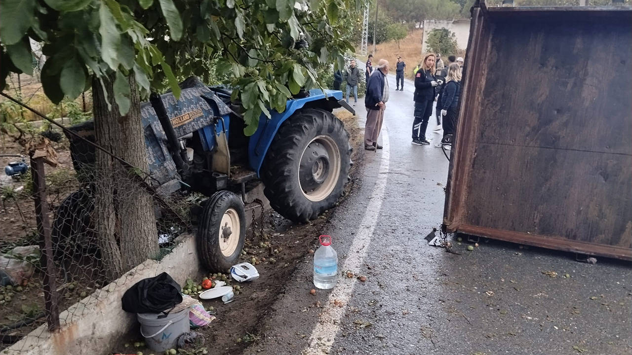 Balıkesir’de traktör römorku devrildi: 23 kişi yaralandı