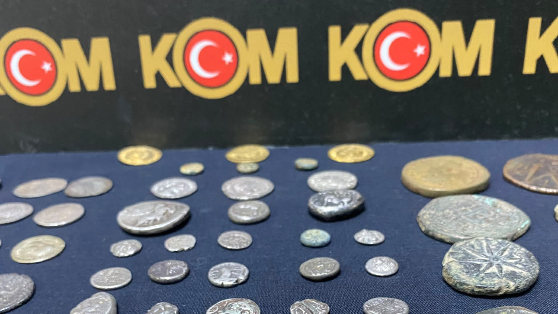 402 tarihi eser ele geçirildi