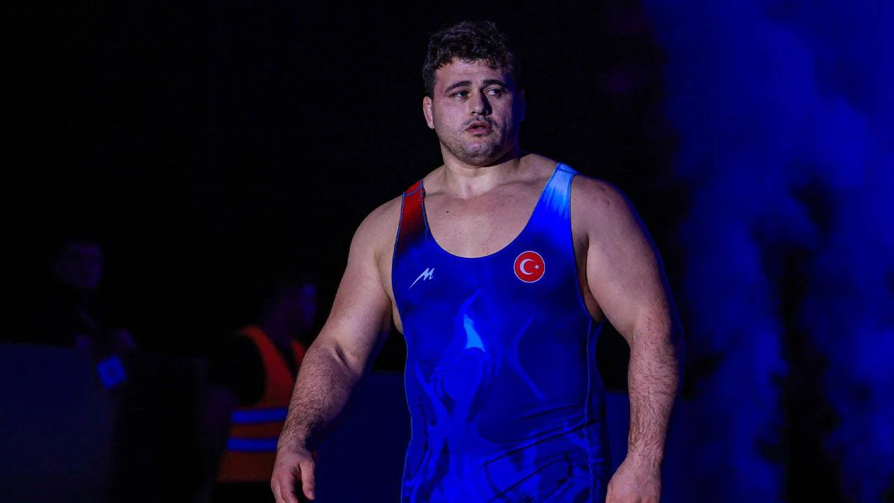 Rıza Kayaalp çeyrek finalde elendi