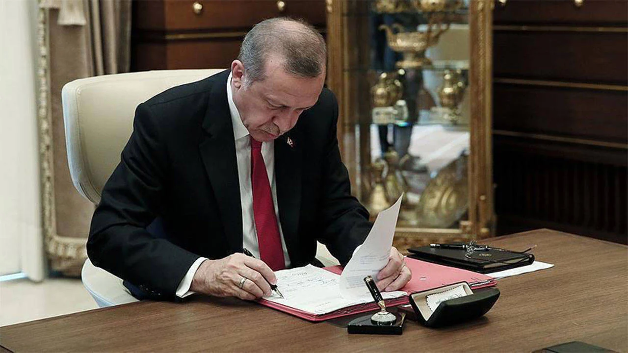 Erdoğan imzaladı: Komuta kademesinde dikkat çeken değişiklikler