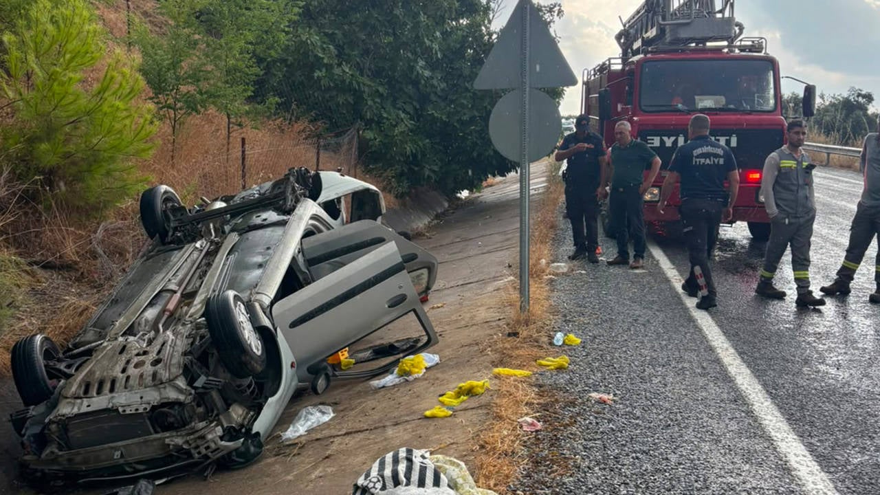 Aydın'da devrilen otomobildeki 1 kişi öldü, 4 kişi yaralandı
