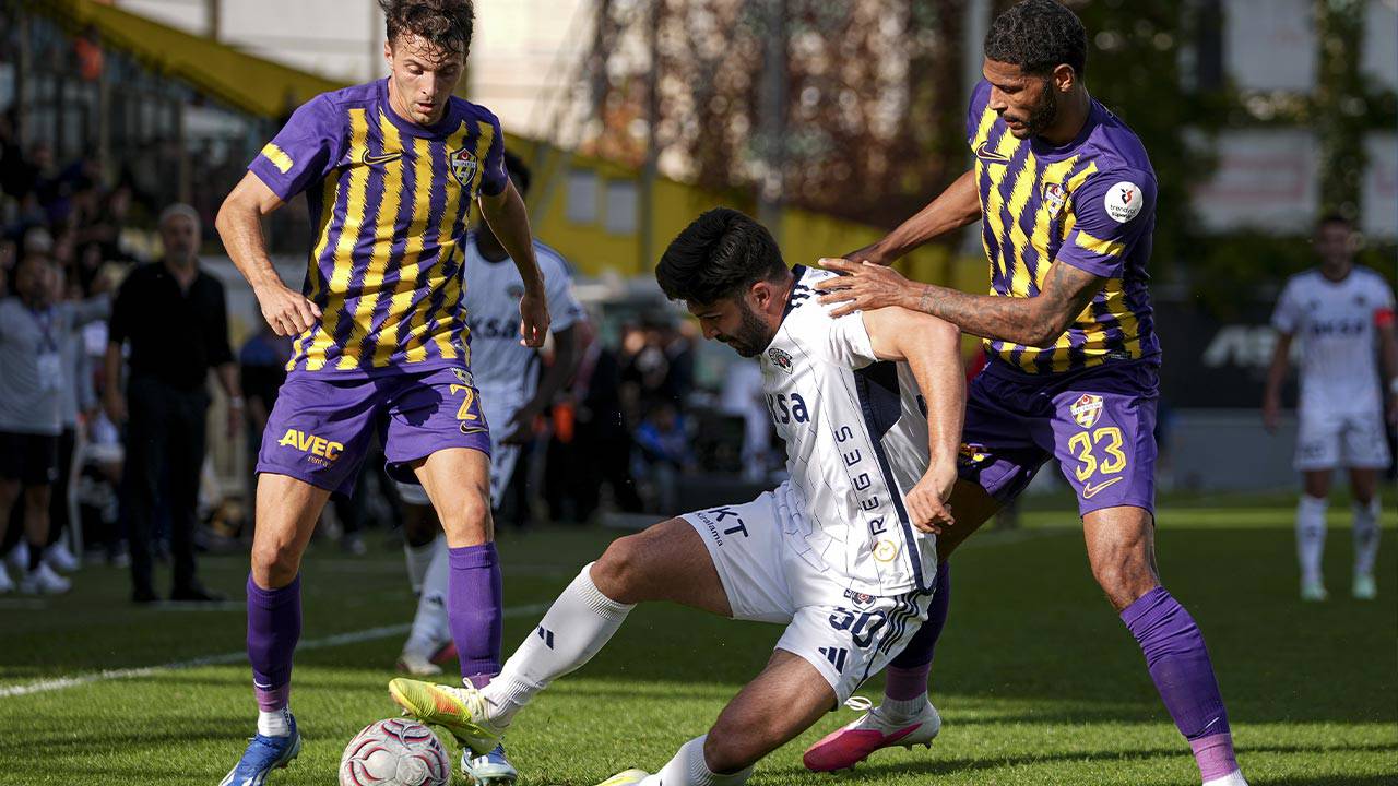 Kasımpaşa, Eyüpspor deplasmanında tek golle kazandı