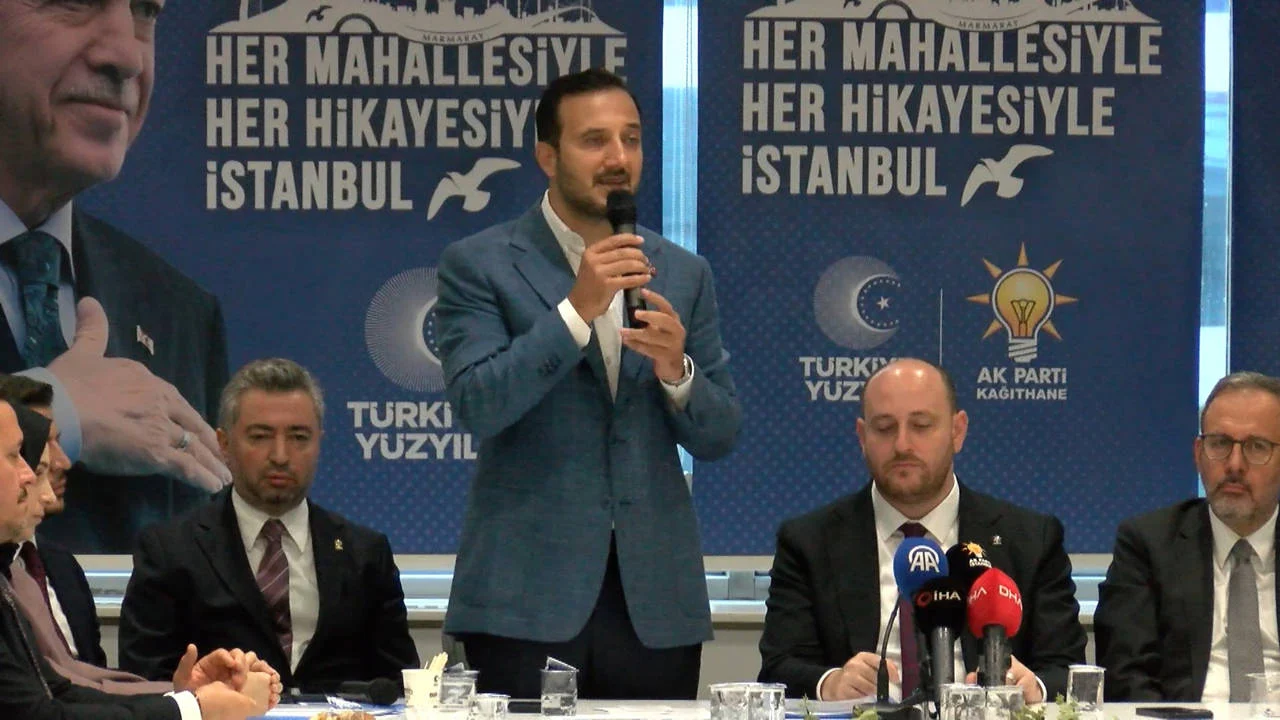 AKP İstanbul İl Başkanı'ndan belediye operasyonları itirafı: "Süreç lehimize işliyor"