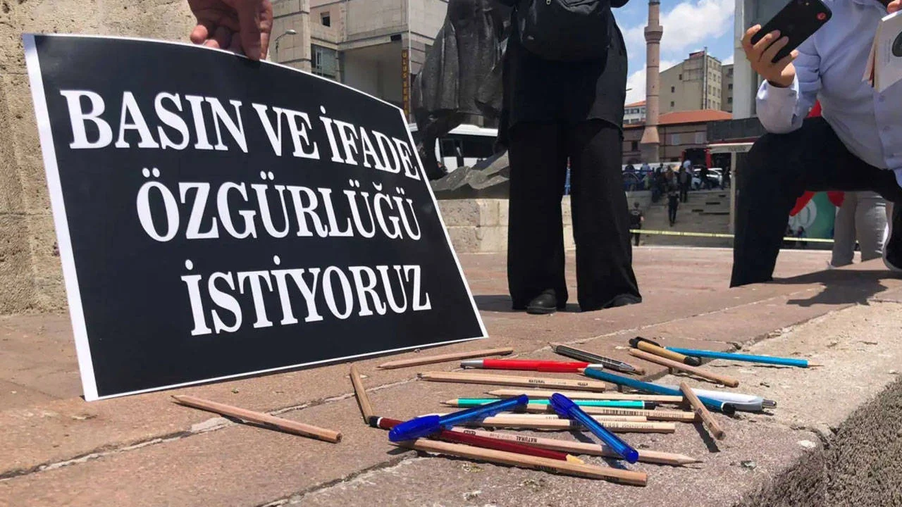 Baskının her yolu devrede