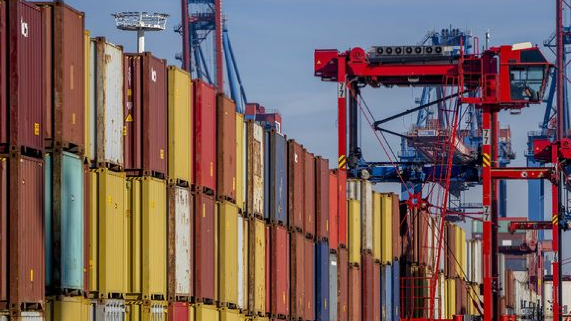 Almanya'nın Çin'e karşı dış ticaret açığı arttı