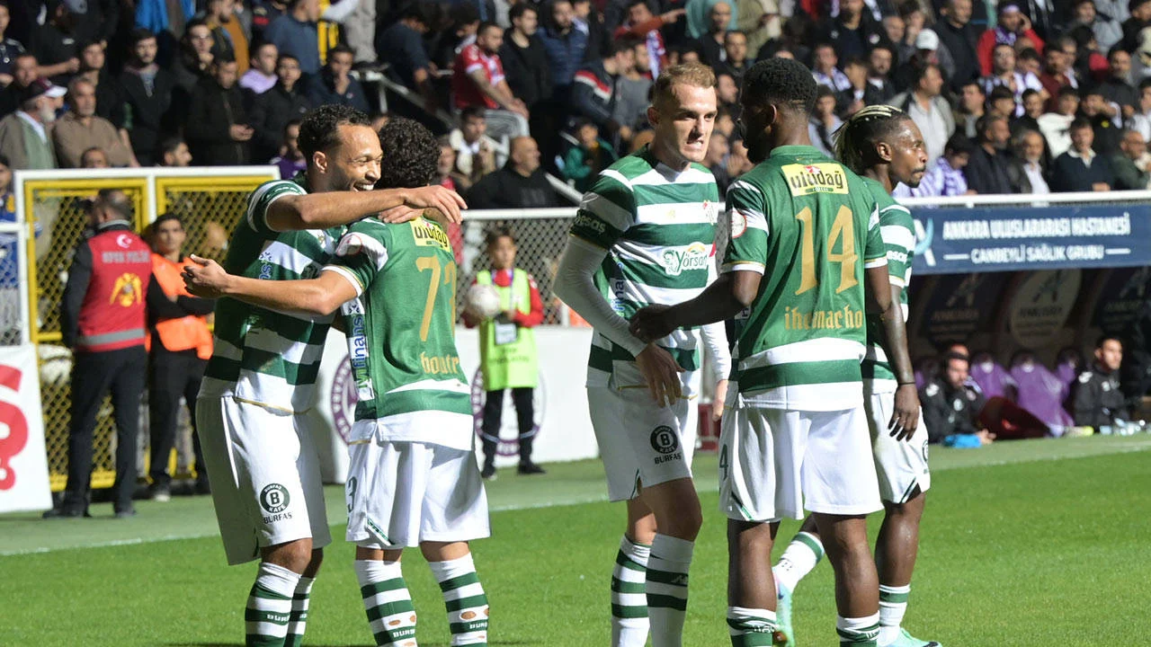 Bursaspor, 1. Lig'de lider: Kelechi Iheanacho’dan 12 maçta 16 gol