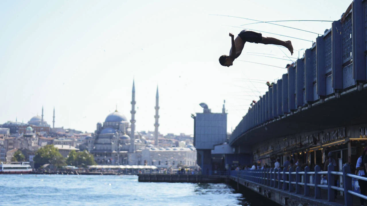 İstanbul'da sıcak hava etkili oluyor