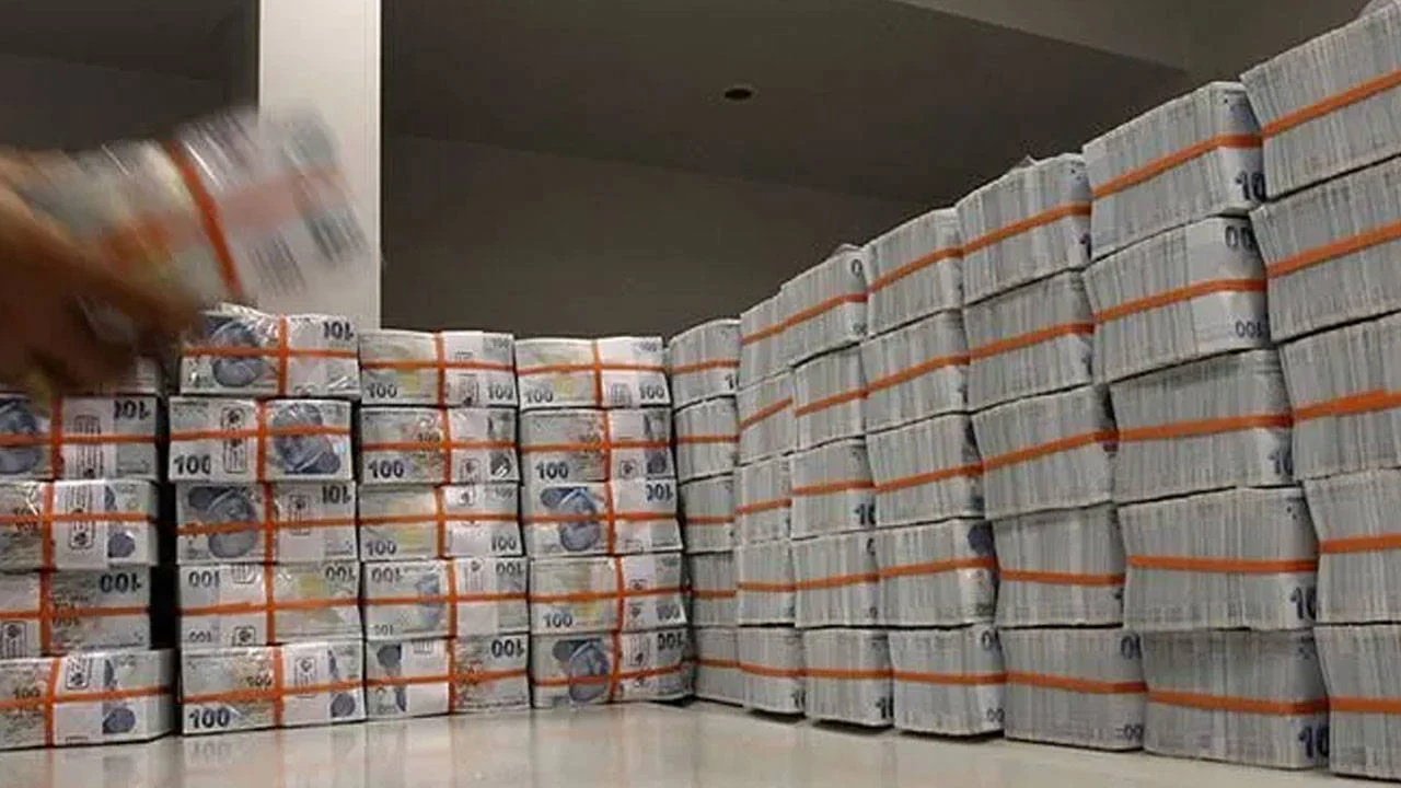Bütçe açığı vergi artışıyla da köprü satışıyla da kapanmaz