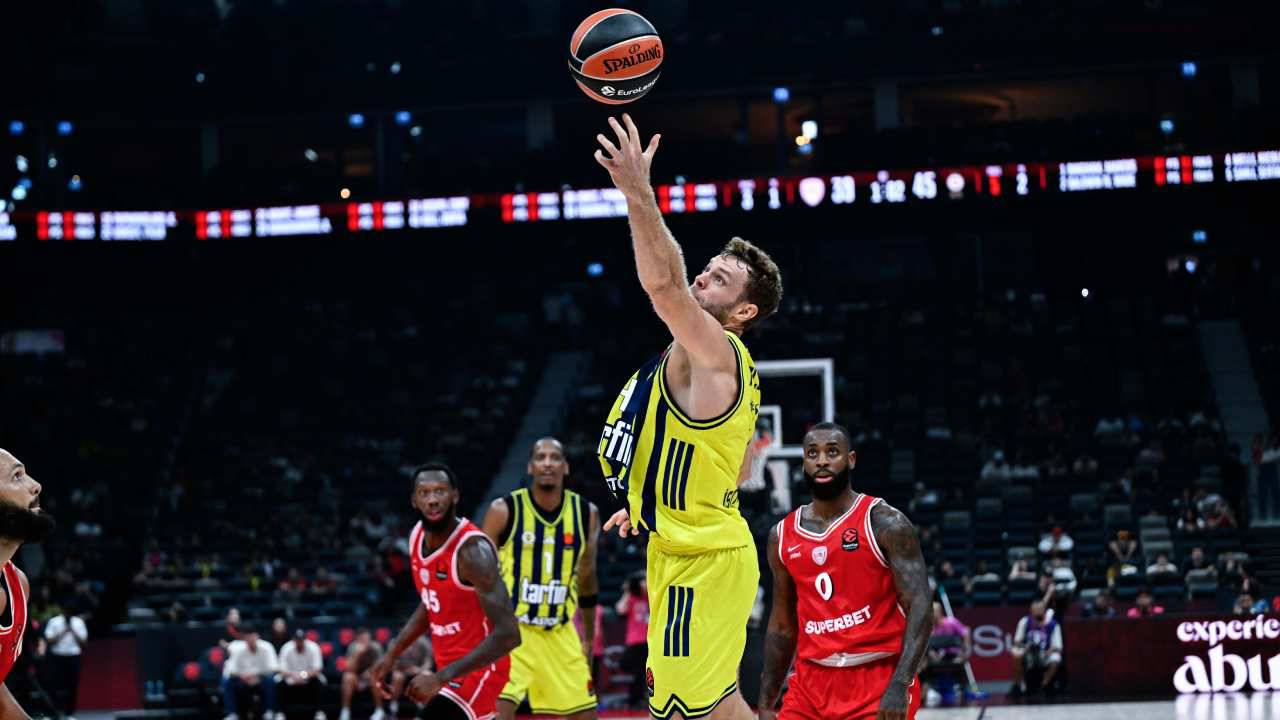 Dubai Basket-Fenerbahçe Tarfin Maçı Saat Kaçta ve Hangi Kanalda? (Euroleague Süper Kupa 3.'lük Maçı)