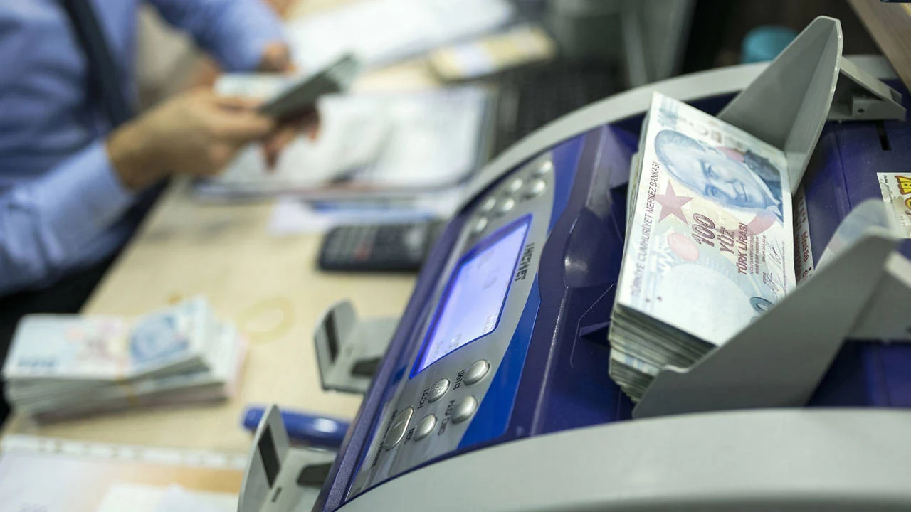 Resmi Gazete'de yayımlandı: Memurlar için yeni ücret sistemi