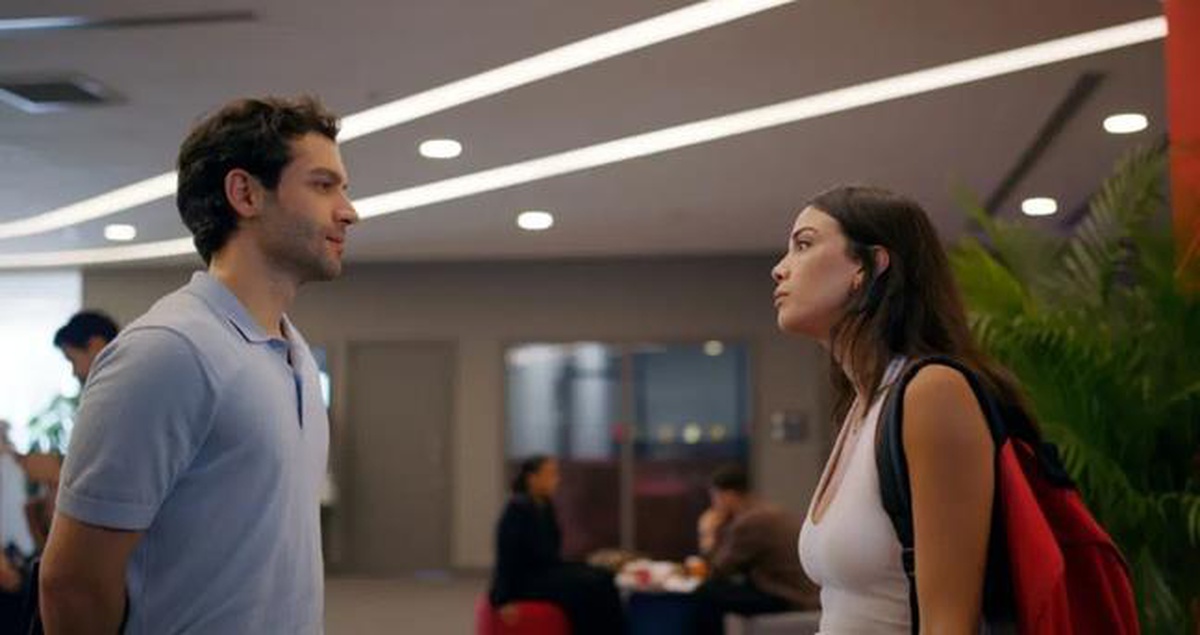 Başkalarının Hayatı dizisinin oyuncu kadrosunda kimler var? Hülya, Neslihan, Erim ve Sarp’ı kim oynuyor, gerçek isimleri neler?