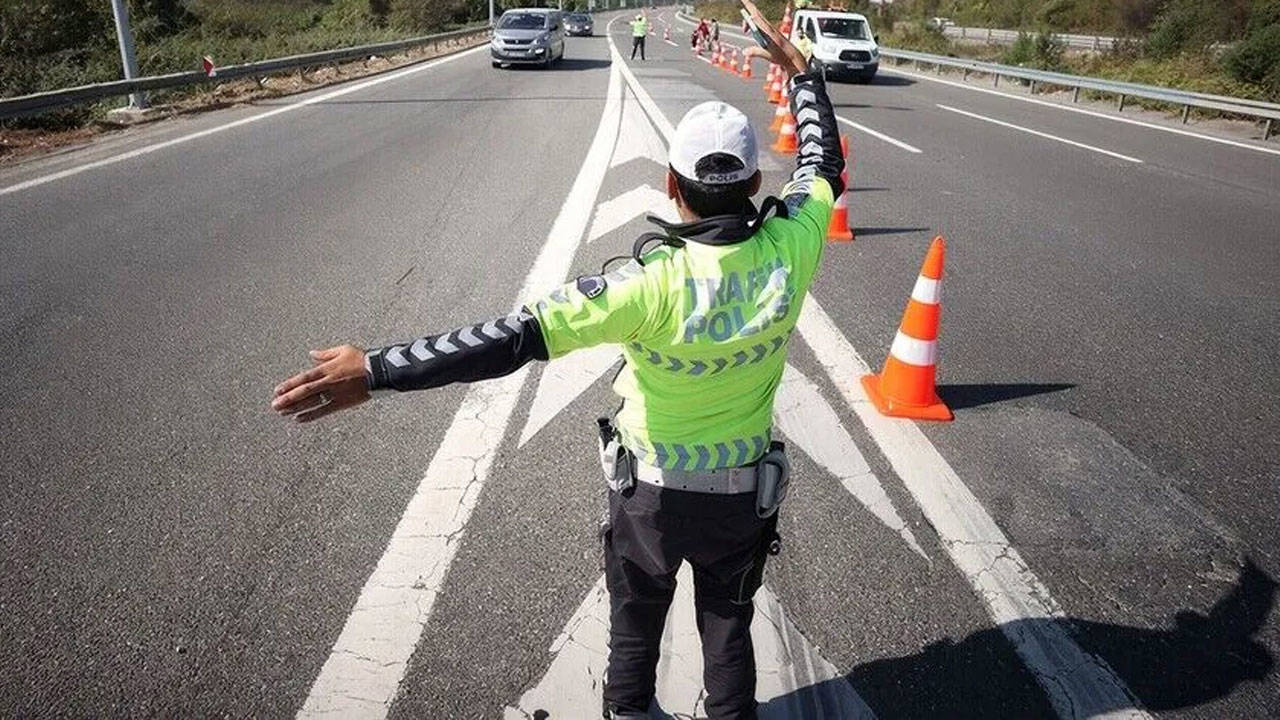 İstanbul'da yarın bazı yollar trafiğe kapatılacak