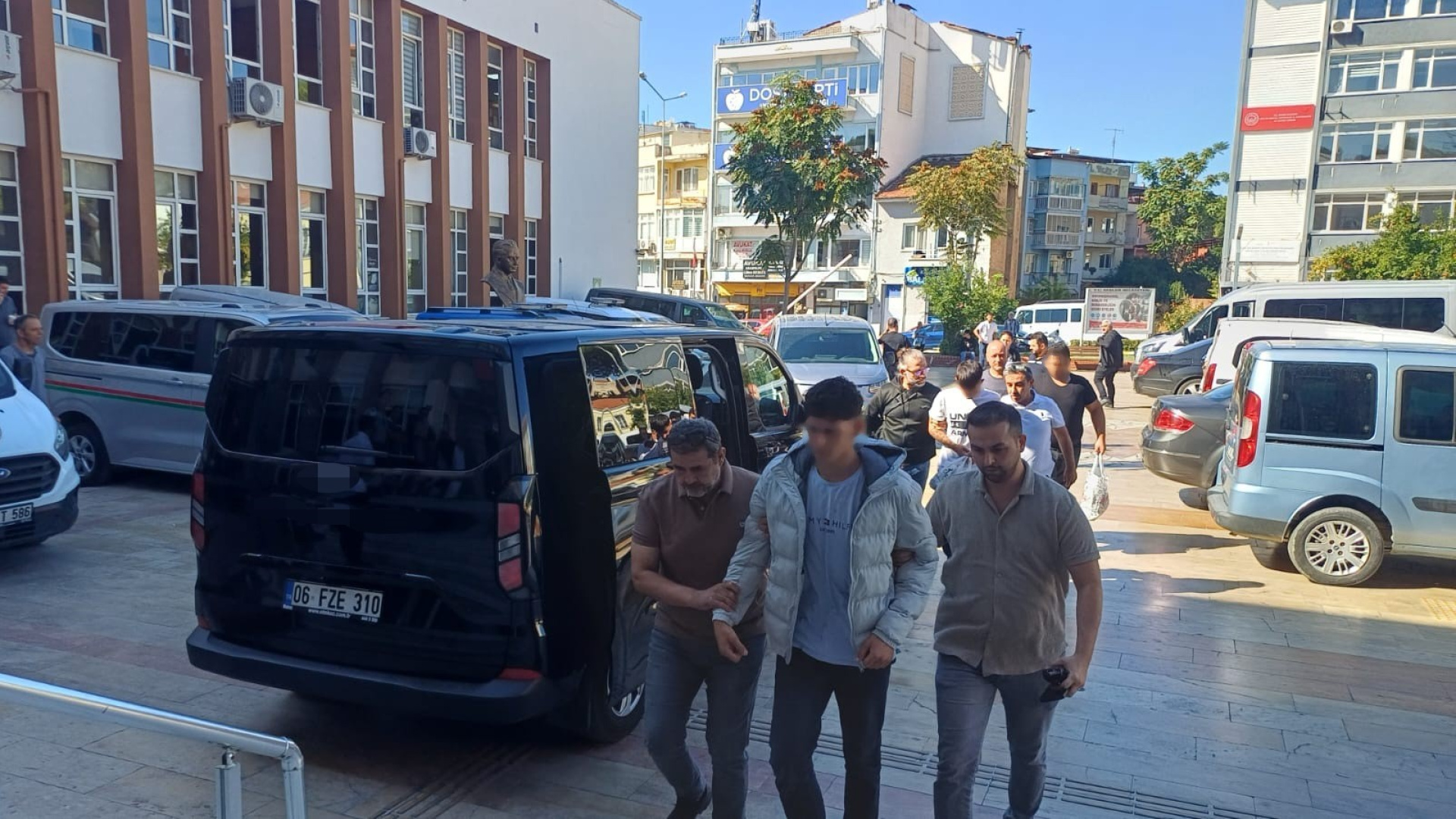 Okul çevresinde pompalı tedirginliği
